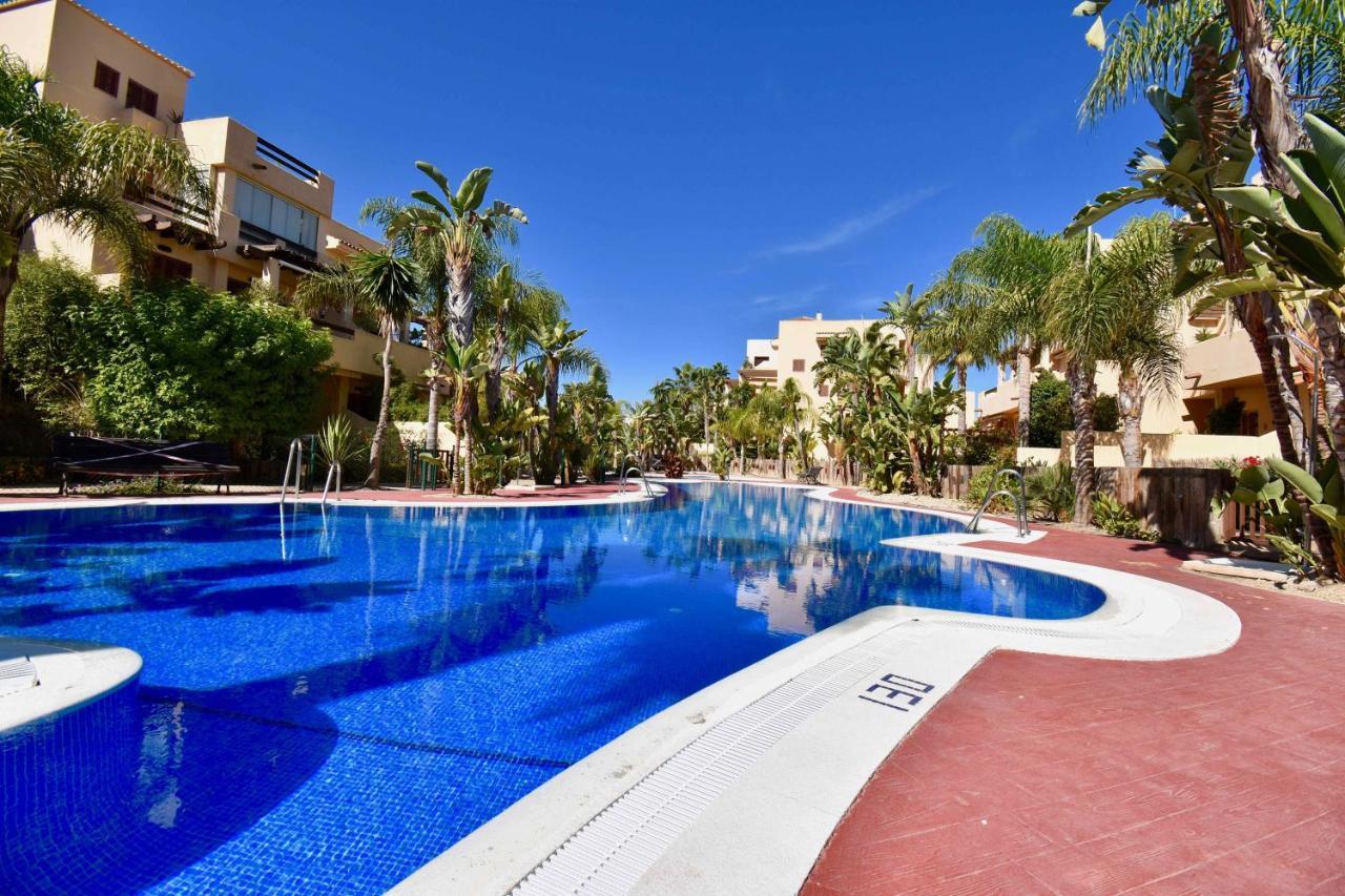 Bahia Marinas - Tu Hogar Con Jardin Privado! Apartment Vera Luaran gambar